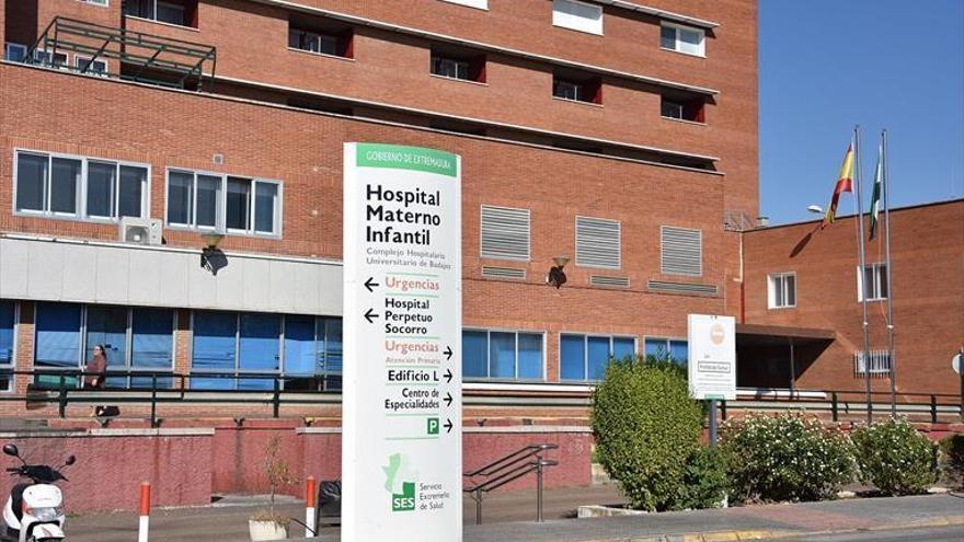 La cocina del hospital Perpetuo Socorro de Badajoz está cerrada porque están en cuarentena sus 80 trabajadores