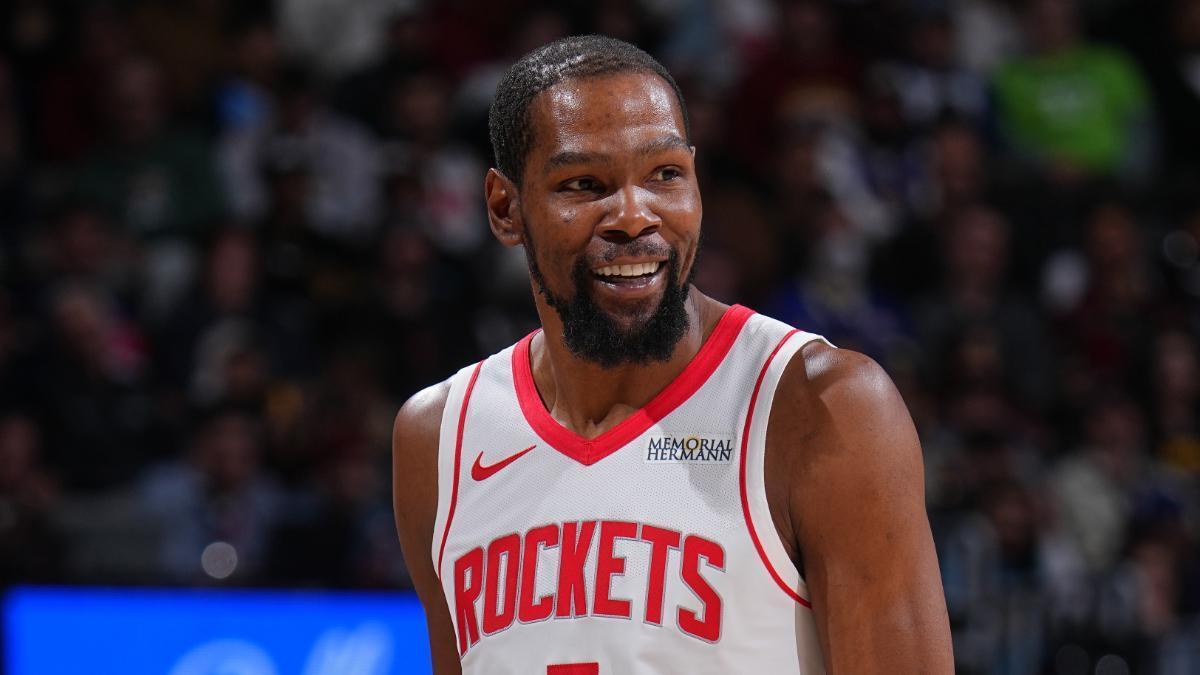Kevin Durant superó a Jordan y ya es el quinto máximo anotador de la NBA