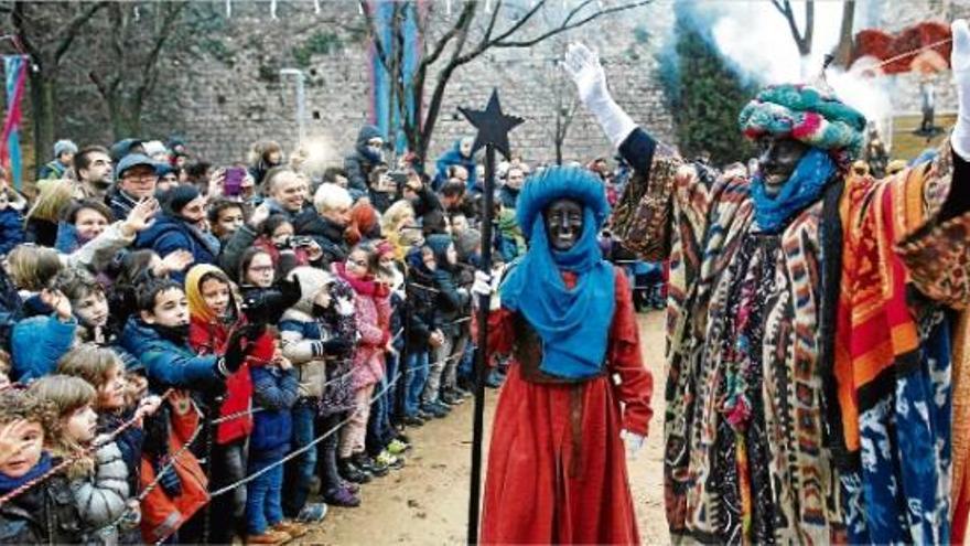 La màgia dels Reis venç la pluja