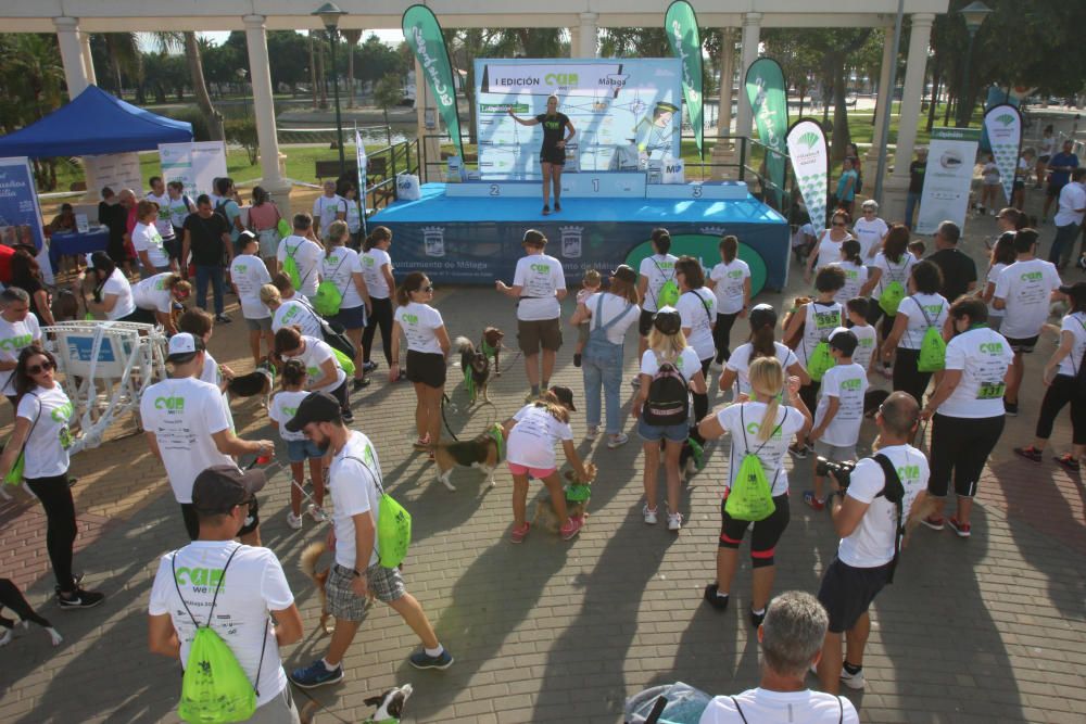 El Parque Huelin ha acogido la primera edición de un evento destinado a las mascotas y a sus dueños, con carreras en diversas categorías, actividades gratuitas y numerosos stands