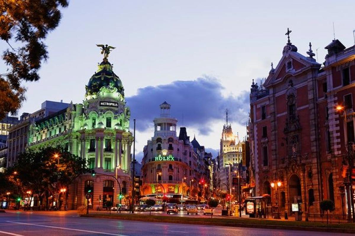 Madrid y su Gran Vía enamoran a todos los visitantes que querrán volver antes de marcharse.