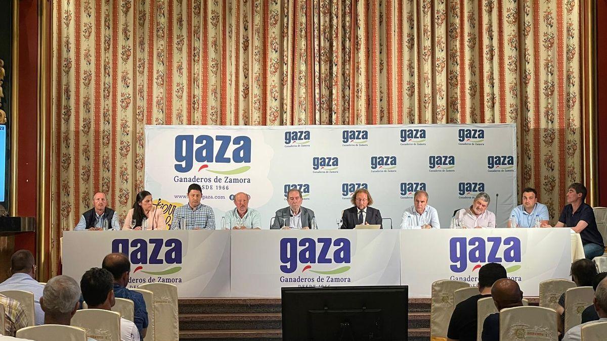 Última asamblea de Leche Gaza.