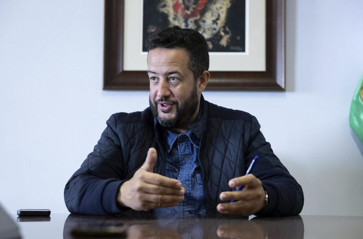 Juan Antonio García Abreu defiende las políticas municipales centradas en las personas.| ED/LOT