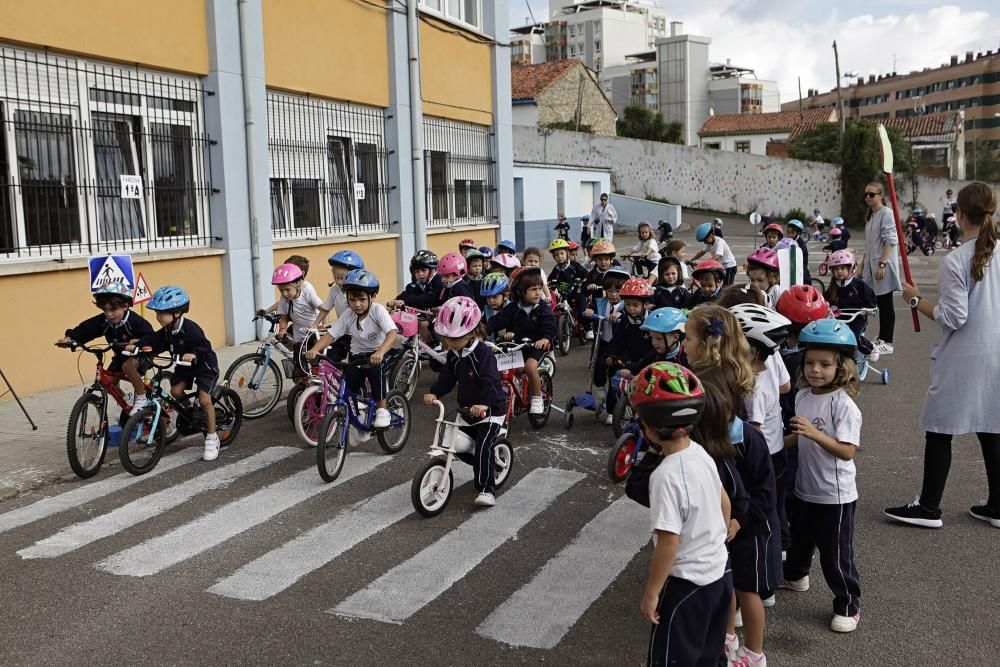 Día de la Bici en el Colegio de las Dominicas