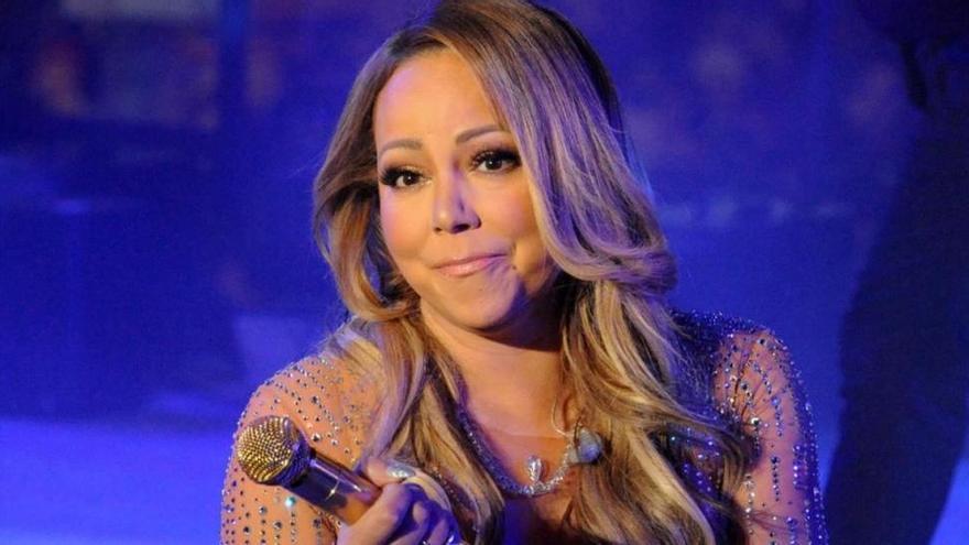 La productora quiere demandar a Mariah Carey por el fiasco de fin de año