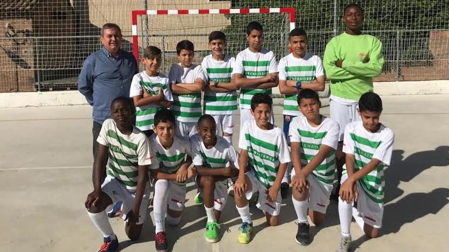 La Renaixença de Manresa participa a la final estatal del Cruyff Courts 6vs6