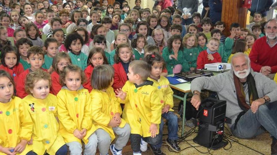 El colegio tapiego dedica el Día del Niño a la situación del pueblo saharaui