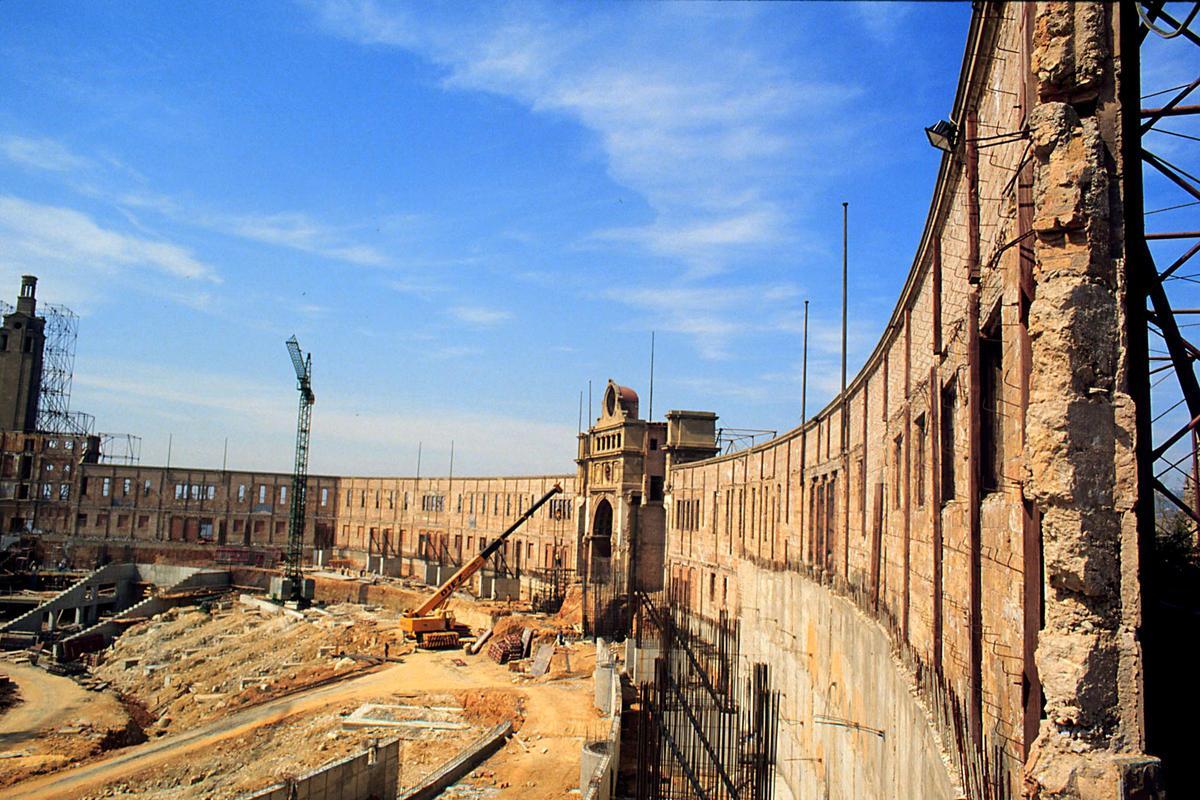 Obras en el Estadio Olímpico en el año 1987, ya con la mirada puesta en los Juegos Olímpicos de Barcelona 92.