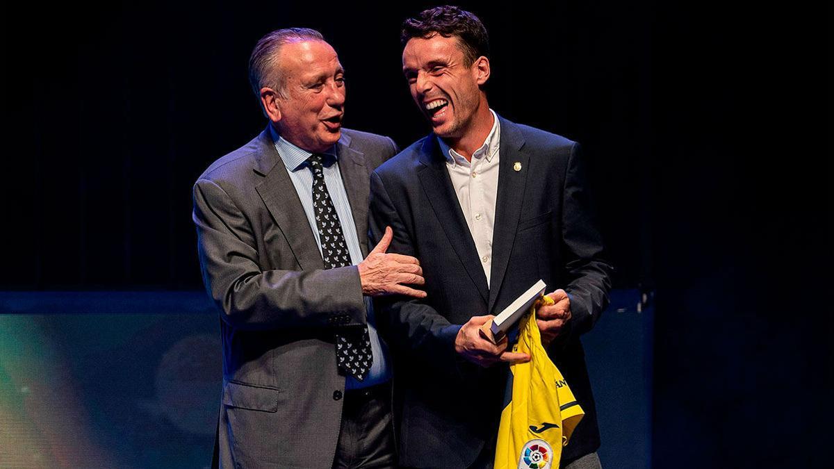 Roberto Bautista lucirá el escudo del Villarreal