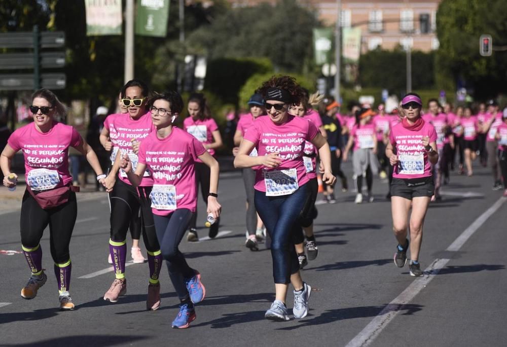 Ambiente en la V Carrera de la Mujer de Murcia