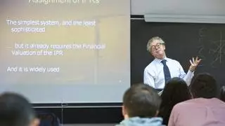 La Universidad de Alicante crea el Máster en Derecho de la Sociedad Digital