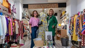 La tienda secreta de las ‘influencers’. De aquí han salido ‘outfits’ para películas, alfombras rojas, hasta para los Oscar. Mise En Scène vende marcas de lujo de segunda mano a mitad de precio.