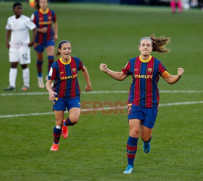 Alexia Putellas celebra durante la final de la Copa de la Reina 2020 entre el FC Barcelona y el EDF Logroño disputado en el estadio La Rosaleda.