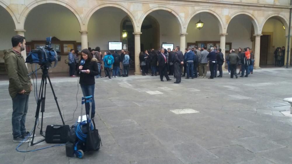 Segunda ronda de votaciones para rector de la Universidad de Oviedo