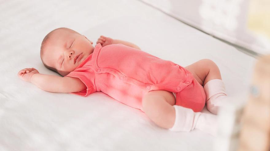 Cómo deben dormir los recién nacidos? - Levante-EMV