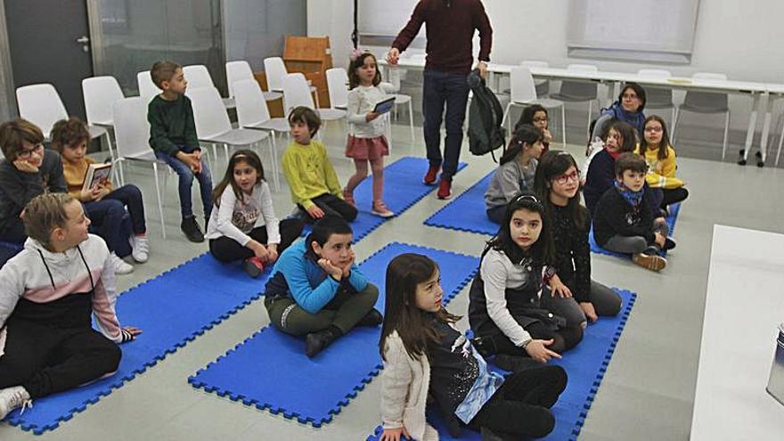 Un acto para niños en la biblioteca de San Francisco. |   // IÑAKI OSORIO