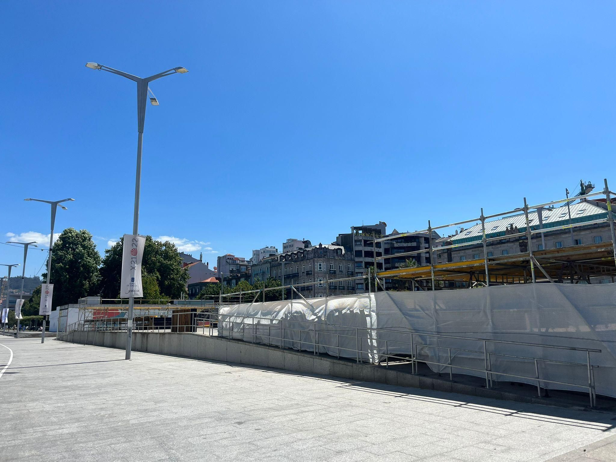 Arranca el montaje de las estructuras de O Marisquiño