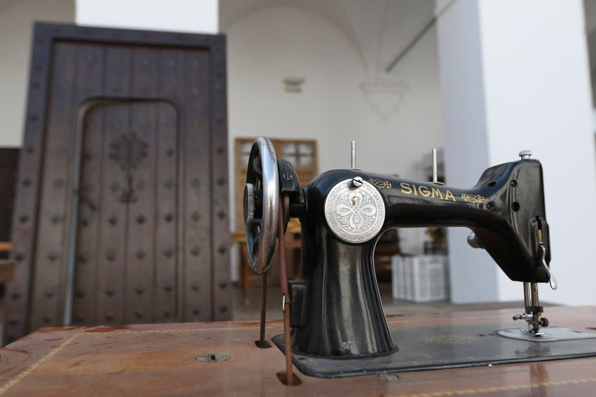 Fotogalería / Feria de Antigüedades y Coleccionismo en la Diputación de Córdoba