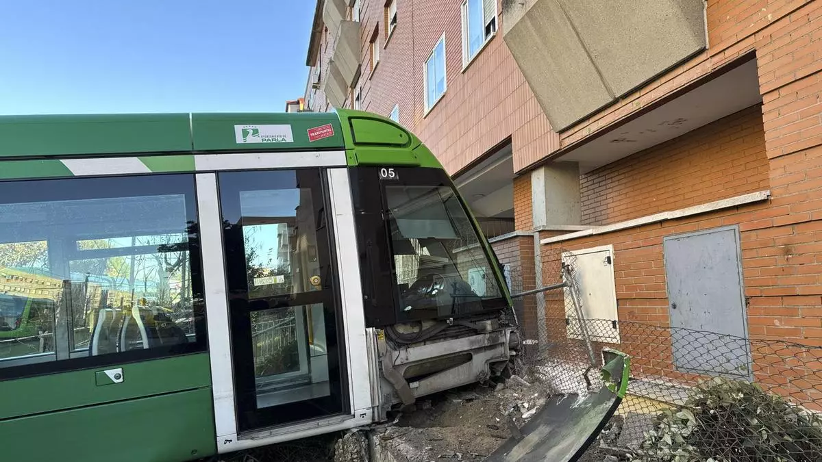 Un accidente de tranvía deja al menos 13 heridos en la localidad madrileña de Parla