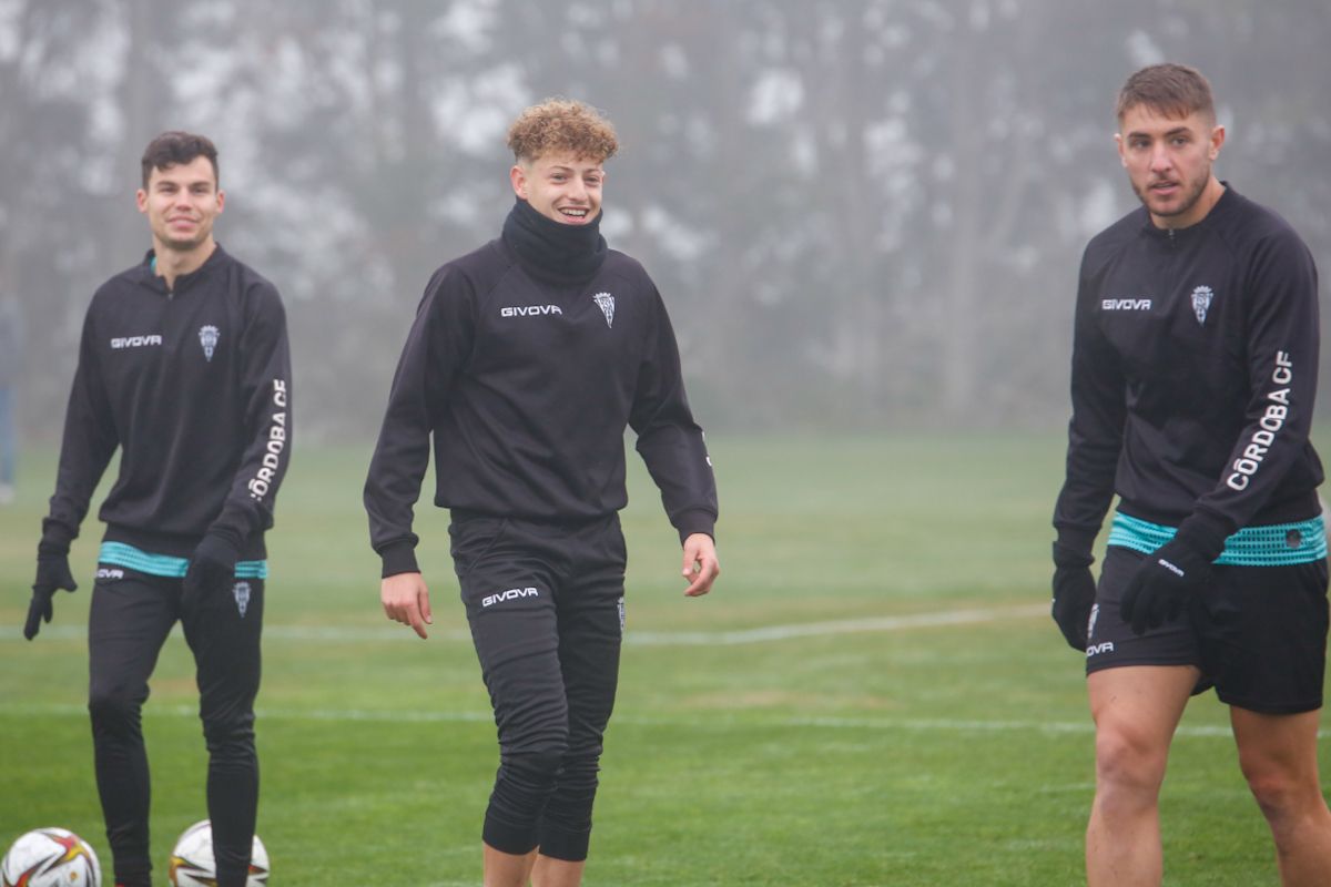 Primer entrenamiento del Córdoba CF en 2022 en imágenes