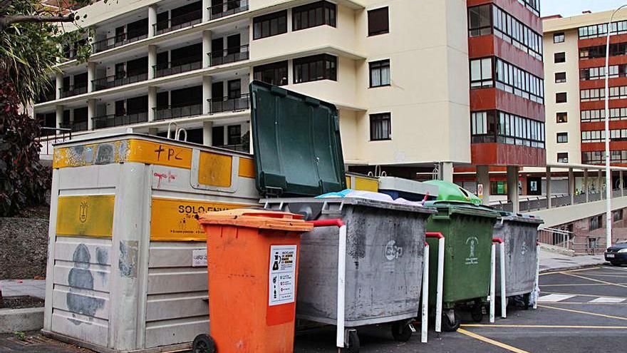 Contenedores de basura en La Palma.