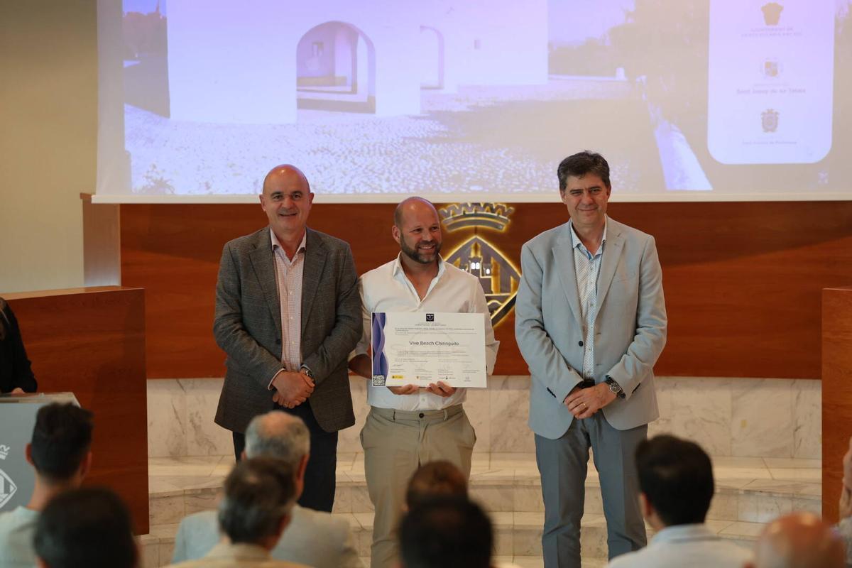 Entrega de diplomas con distinciones Sicted en el Consell de Ibiza.