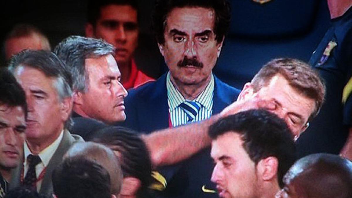 Mourinho mete el dedo en el ojo a Tito Vilanova.