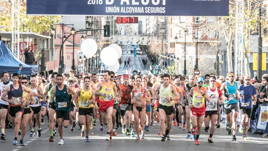 La carrera cambia el asfalto por los domicilios particulares