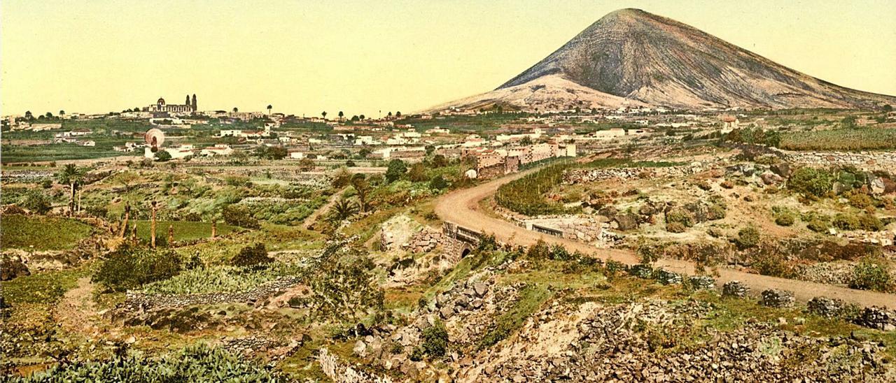 Camino de Gáldar en una imagen de 1897 tomada del archivo de la Fedac. | | LP/DLP