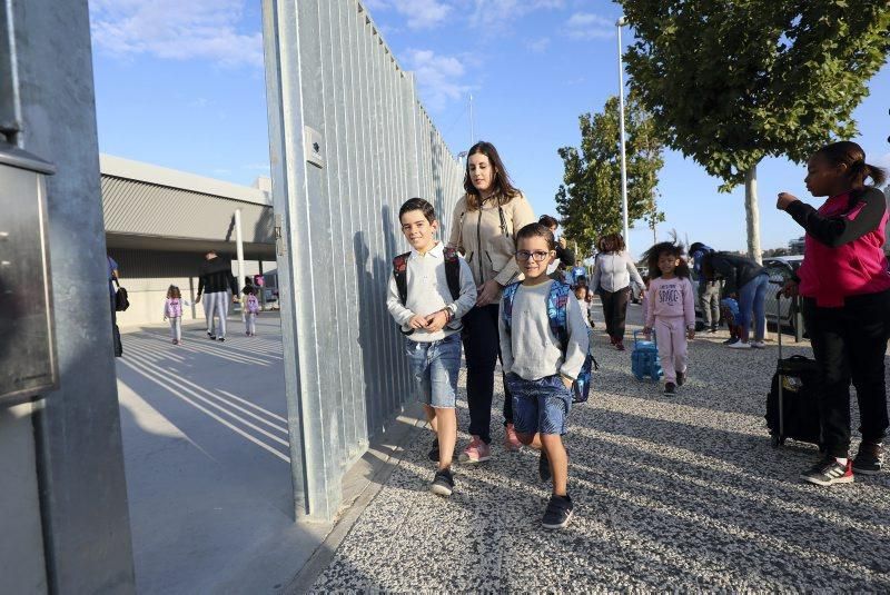 Primer día de clase en el nuevo colegio Parque Venecia