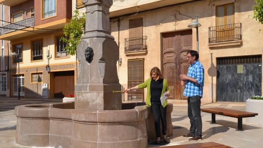 Finaliza la restauración de la plaza del Ángel