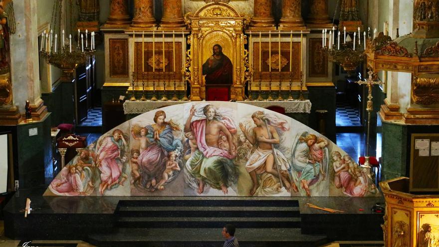 Así es el retablo que Miguel Vicens está realizando para Sant Roc de Oliva