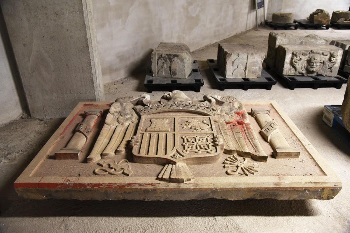Símbols franquistes al Museu Comarcal de Manresa Símbols franquistes al Museu Comarcal de Manresa