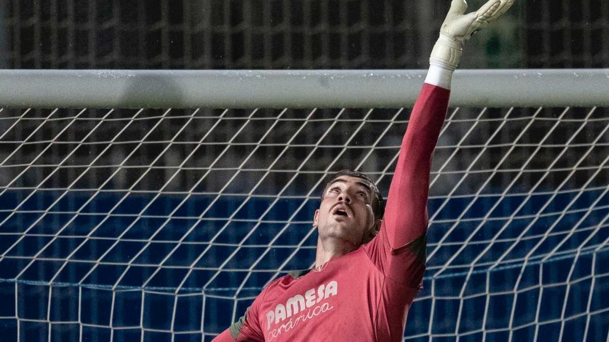 Diego Conde, en la portería del Villarreal en Copa.