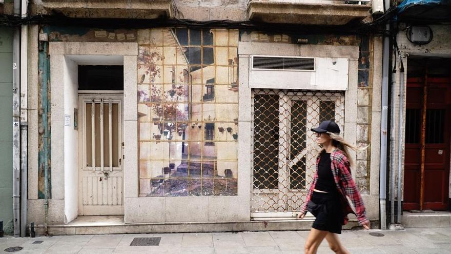 De 199.000 euros a 2,3 millones: 17 edificios enteros buscan comprador en A Coruña