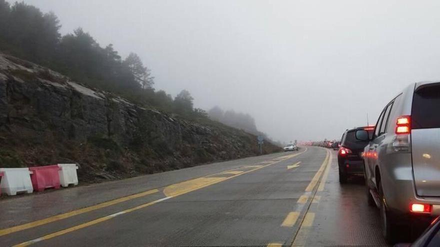 La niebla continúa dificultando el tráfico en 6 tramos de carreteras de Aragón