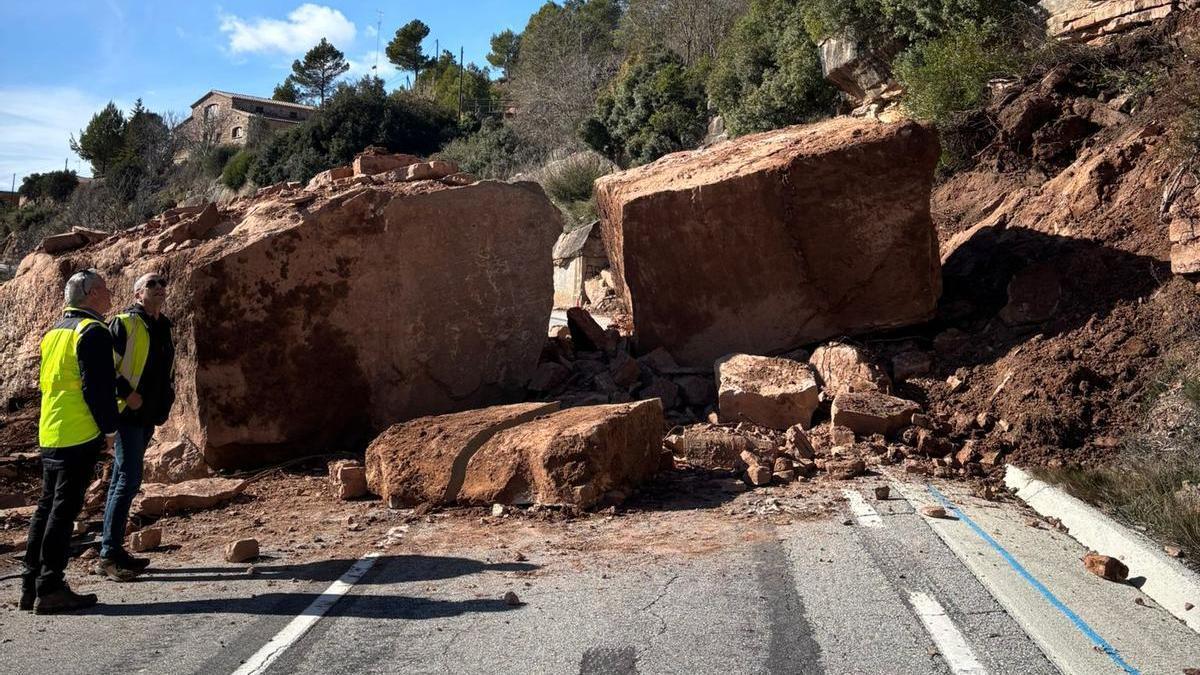 Un despreniment talla la carretera que uneix Fonollosa amb Sant Joan i Manresa