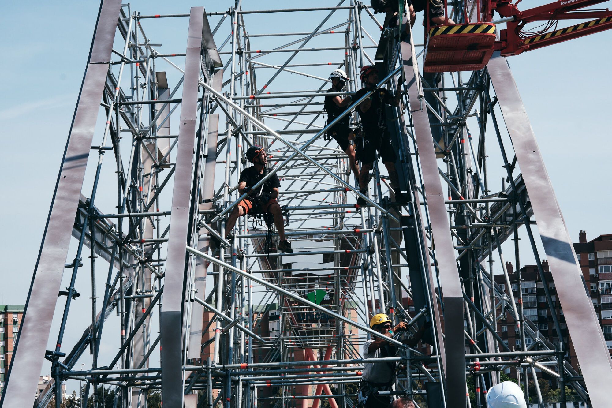 El Palacio de Ferias se transforma por dentro y por fuera para la San Diego Comic-Con de Málaga