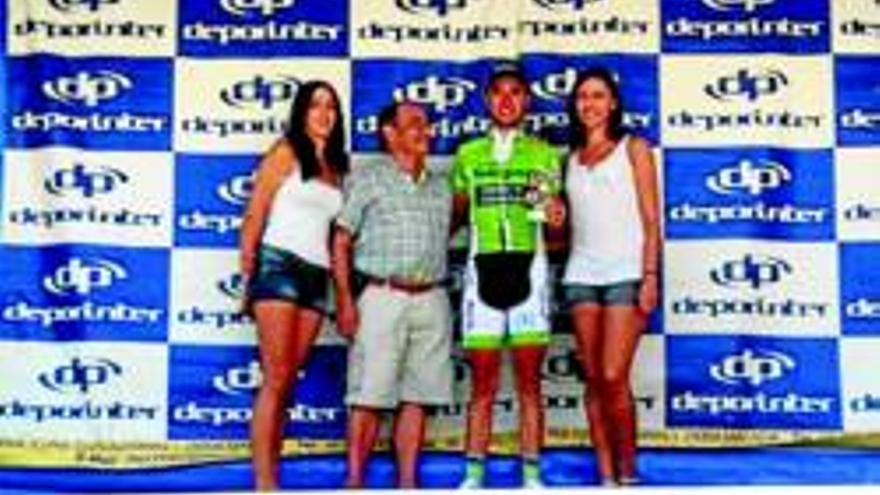 Gallego completa el triplete del Bicicletas Rodríguez Extremadura