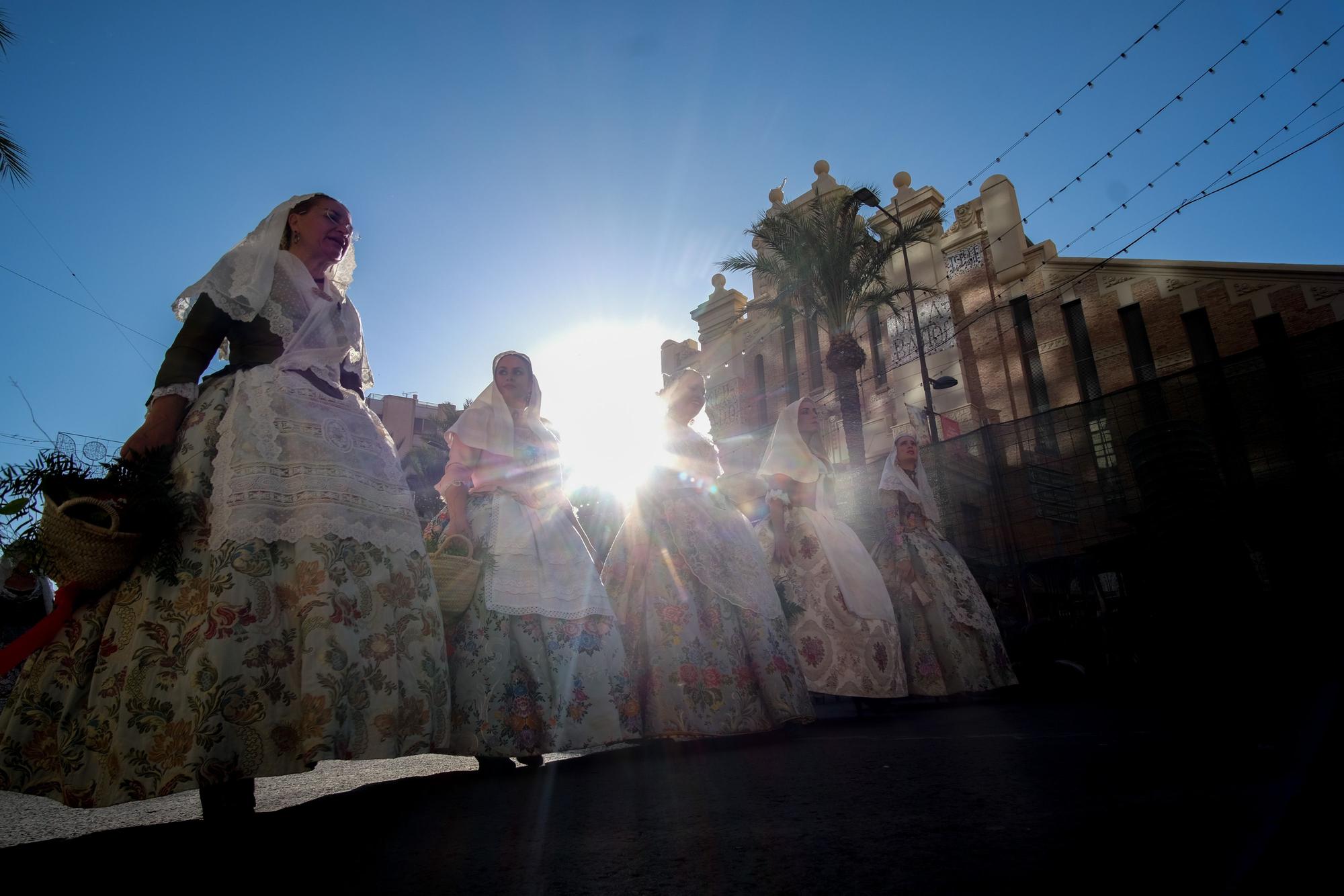 Emotiva ofrenda floral a la Patrona