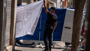 Un comandament jubilat de la Policia mata la seva ex i la seva actual parella