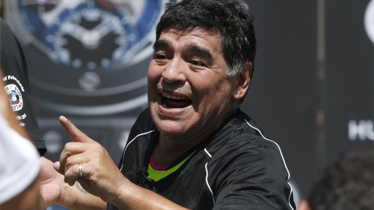 Diego Maradona volvió a cuestionar la capacidad de liderazgo de Leo Messi