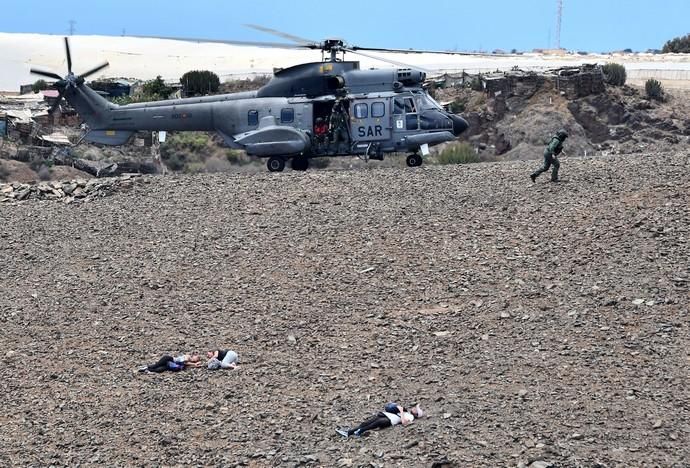 10/04/2019 SAN BARTOLOME DETIRAJANA. Simulacro accidente aéreo del Ejercito del Aire.  Fotógrafa: YAIZA SOCORRO.  | 10/04/2019 | Fotógrafo: Yaiza Socorro