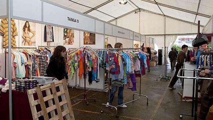 Puestos en la feria del stock y las oportunidades.