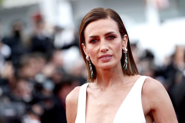 Nieves Álvarez con pendientes de Bulgari en la alfombra roja del Festival de Cine de Cannes