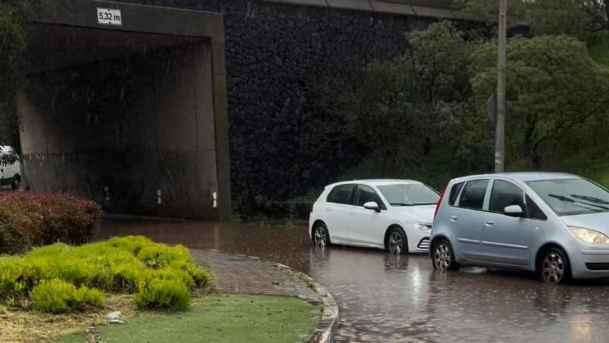 Heavy Rain Floods TF-13 Tunnel in San Cristóbal de La Laguna