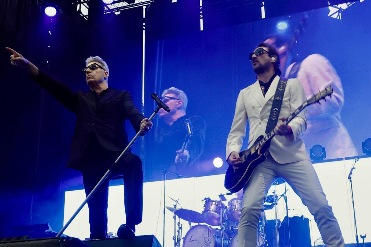 El concierto de Loquillo en el Festival Metrópoli de Gijón, en imágenes