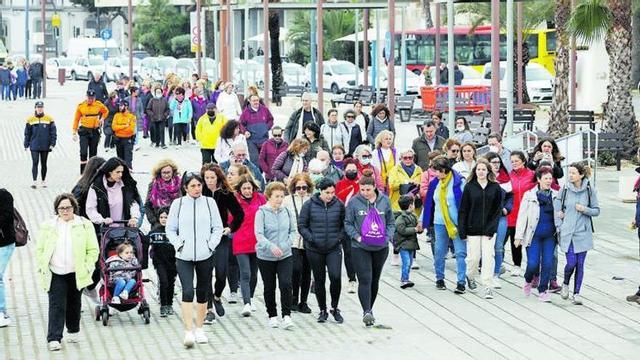 Imagen del inicio de la caminata solidaria del año pasado.