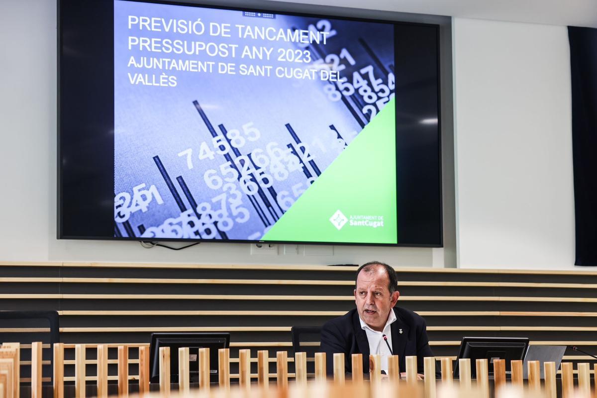Carles Brugarolas presentación de la situación económica de Sant Cugat del Vallès Carles Brugarolas presentación de la situación económica de Sant Cugat del Vallès
