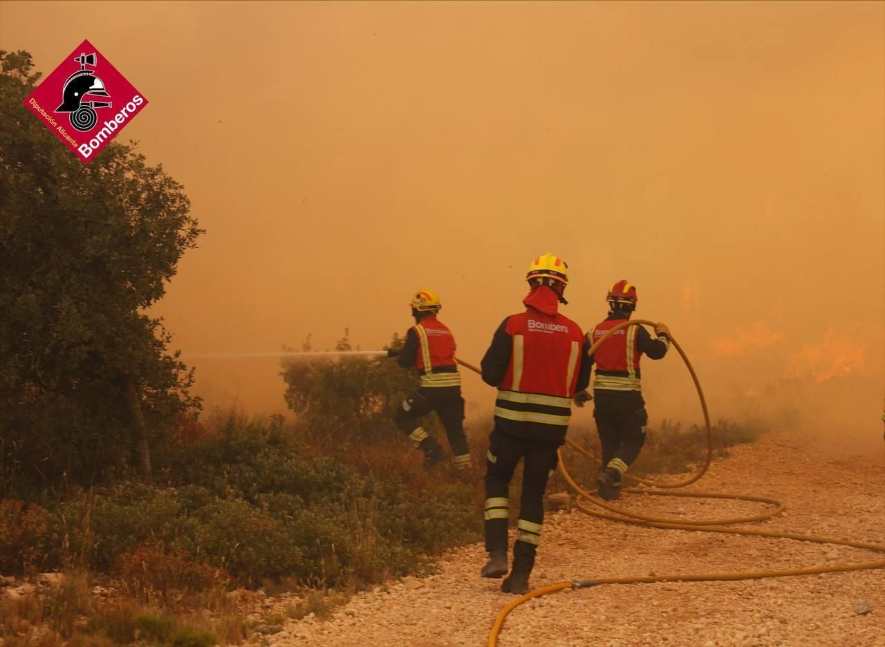 Incendio en el paraje de San Pascual en Ibi